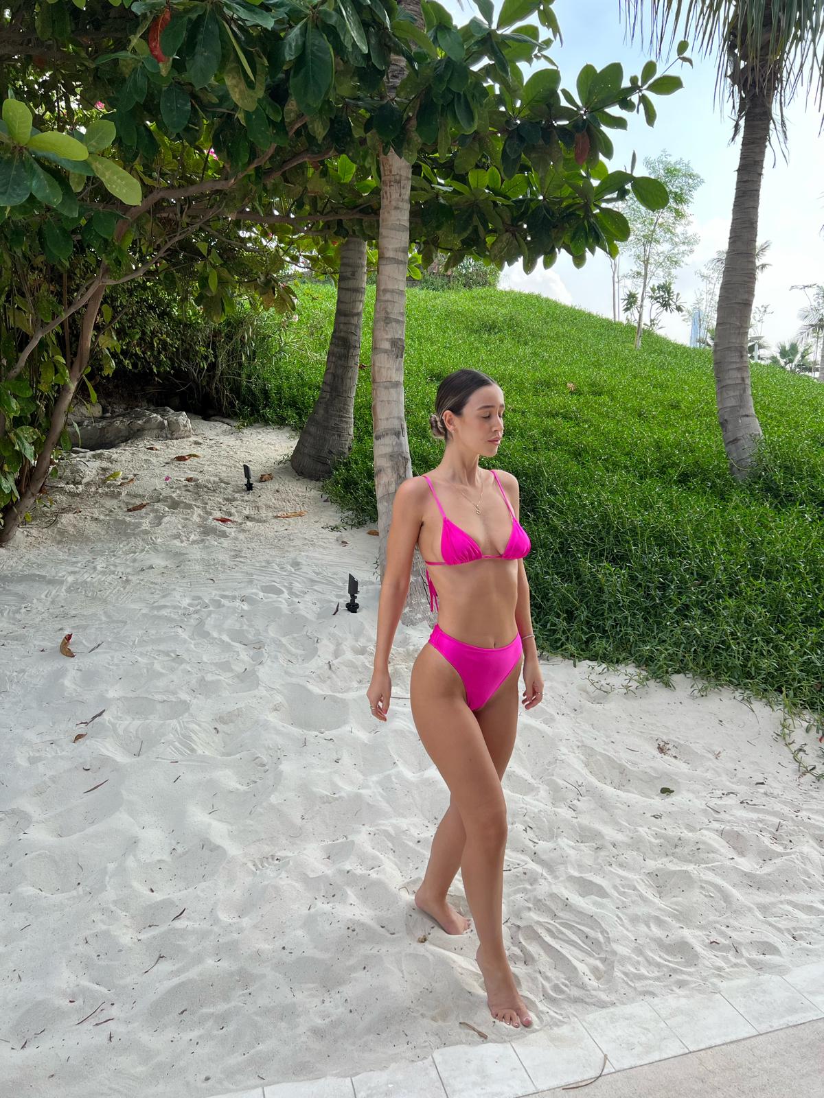 Hailey Bikini