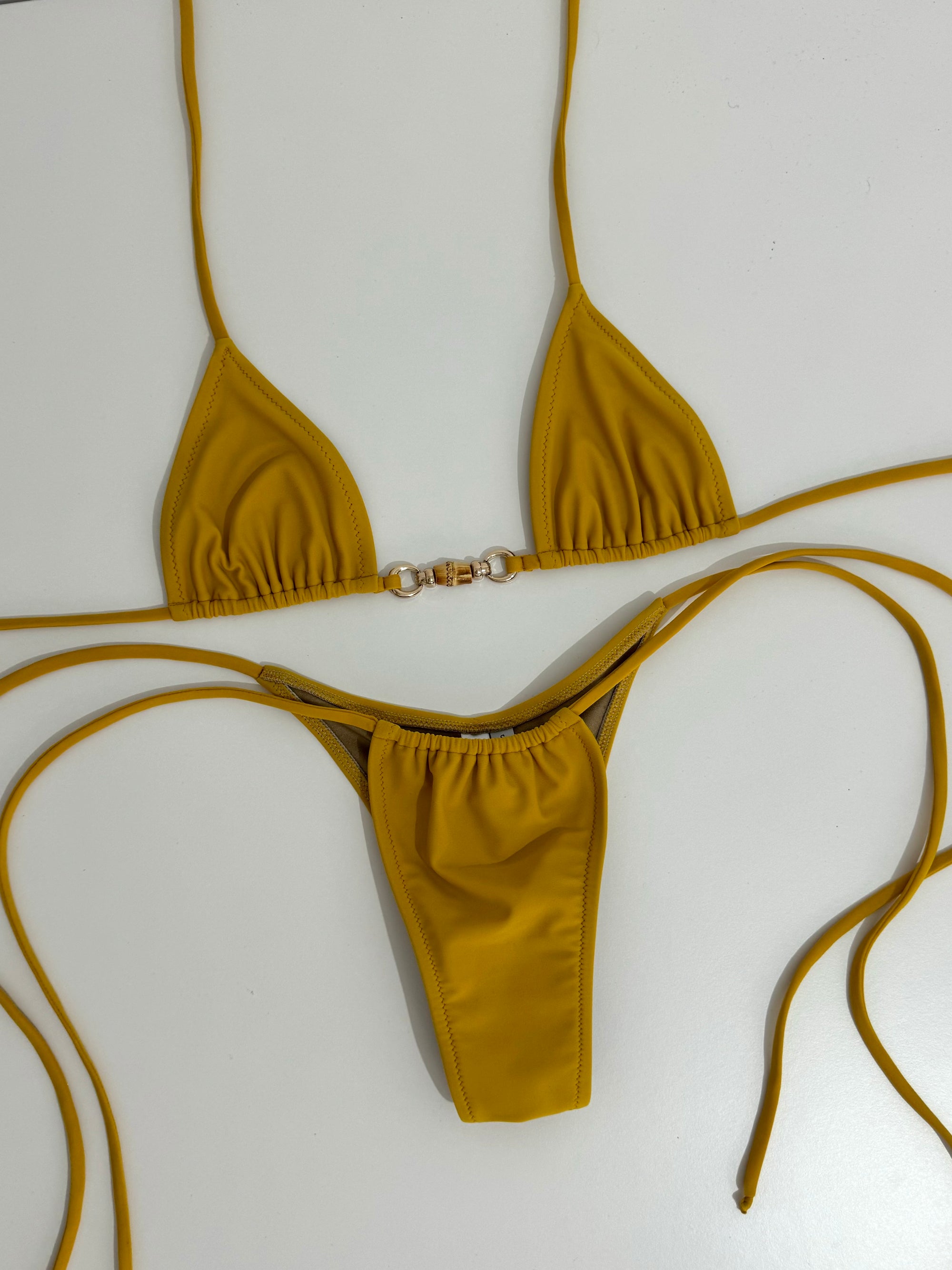 Kimi Bikini