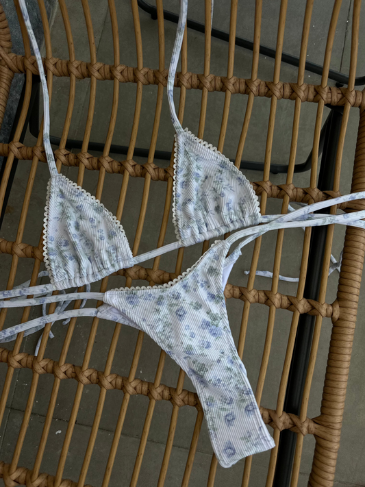 Nikki Bikini