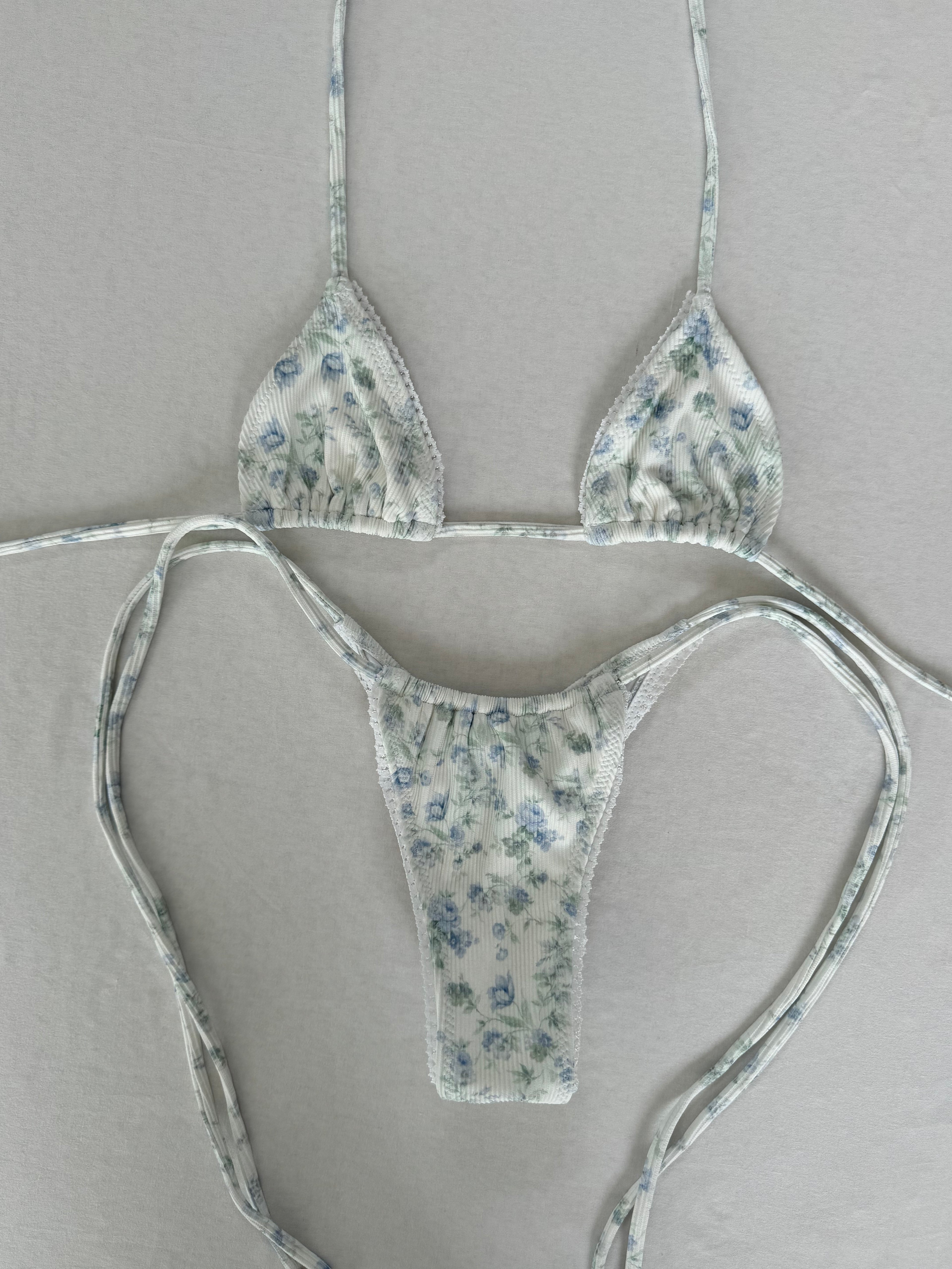 Nikki Bikini