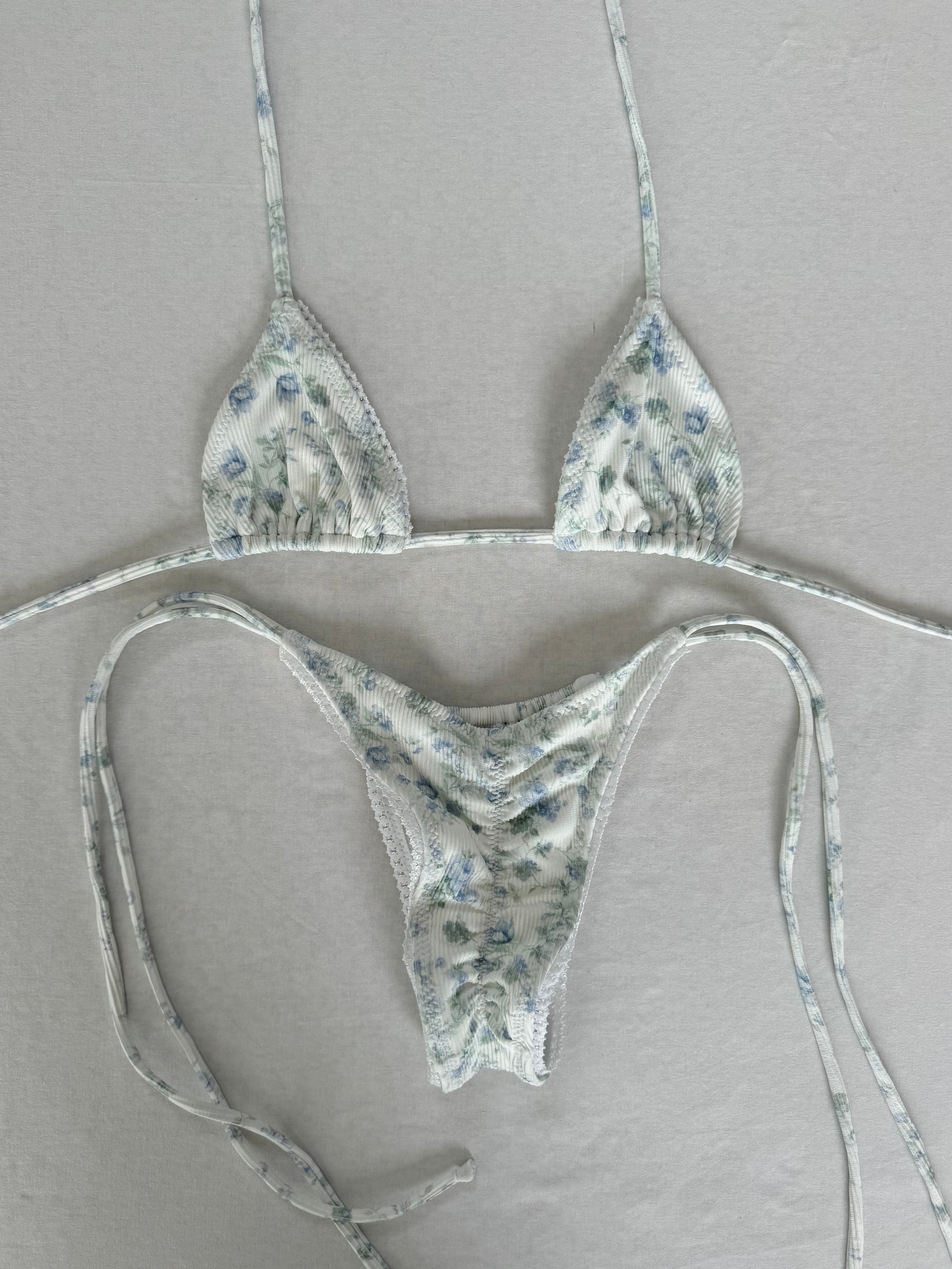 Nikki Bikini