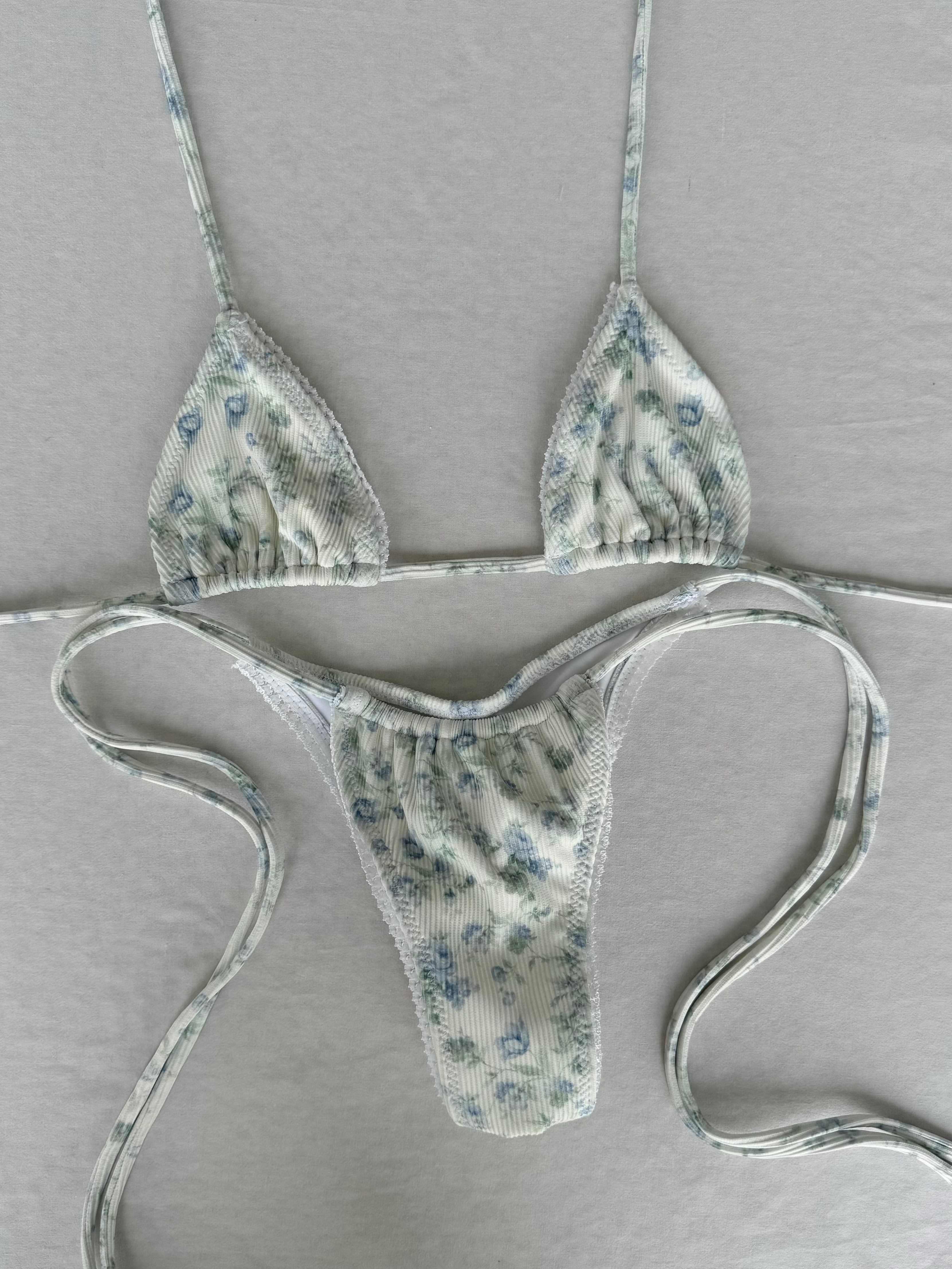 Nikki Bikini